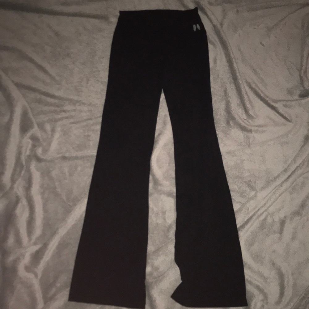 Black leggings